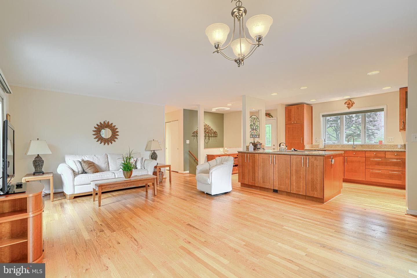 6706 Allview Drive photo 8