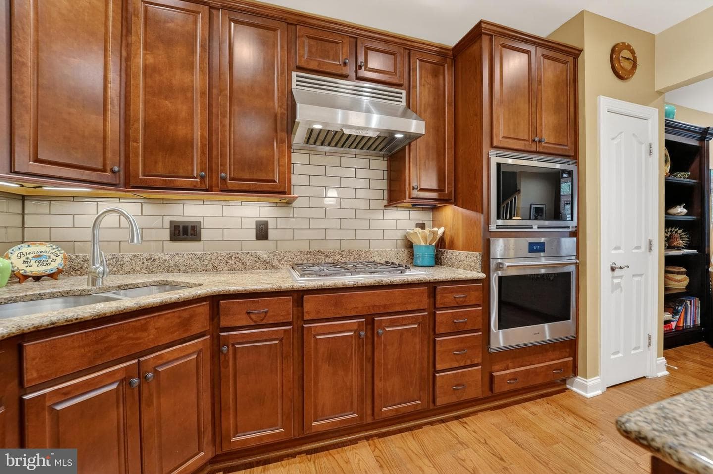 2509 Painted Sunset Drive photo 9