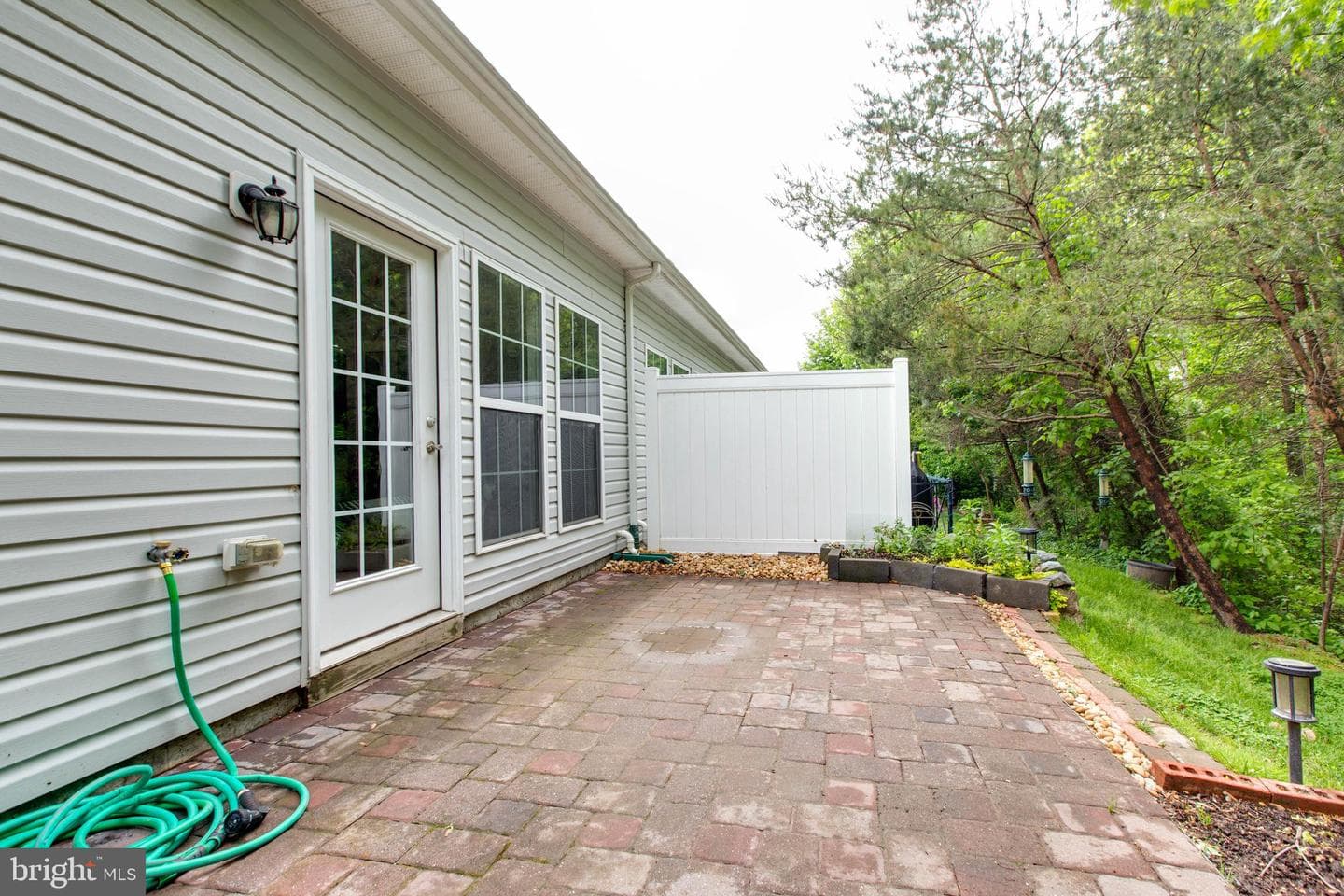 8867 Hub Garth #18 photo 24