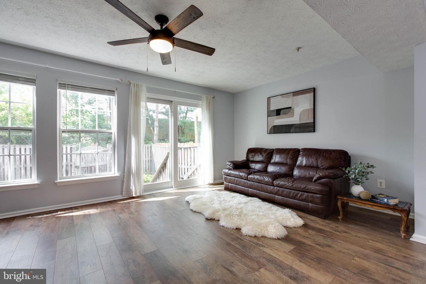 8893 Papillon Drive photo 14