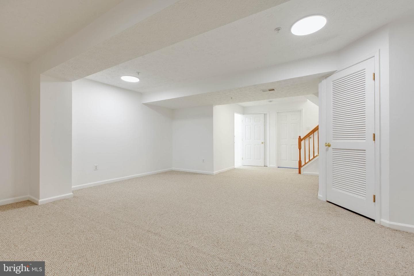 8893 Papillon Drive photo 42
