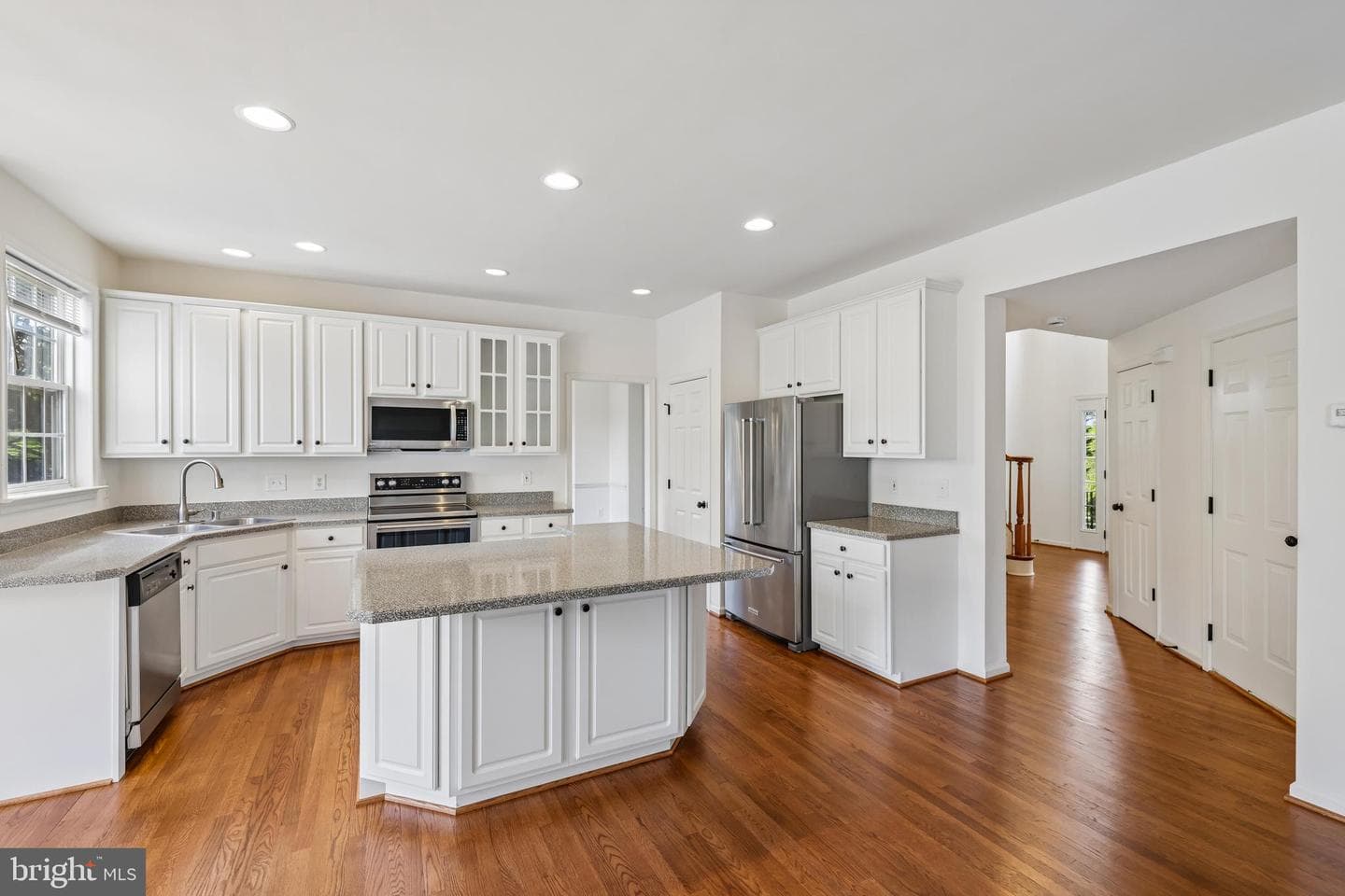 9796 Old Annapolis Road photo 19