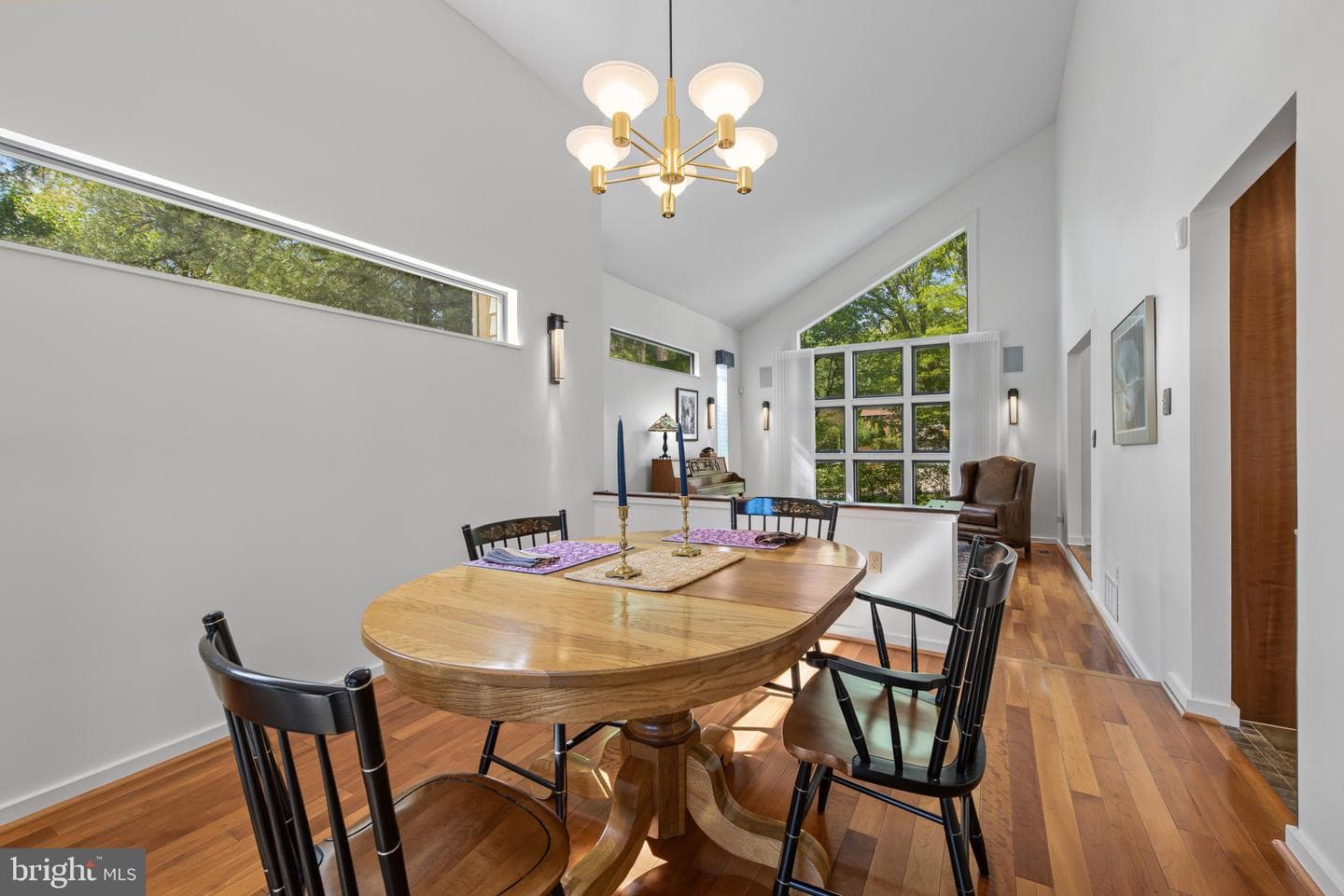 10310 Twinedew Place photo 7