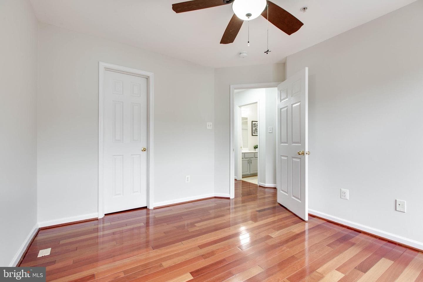 7086 Water Oak Road #200 photo 35