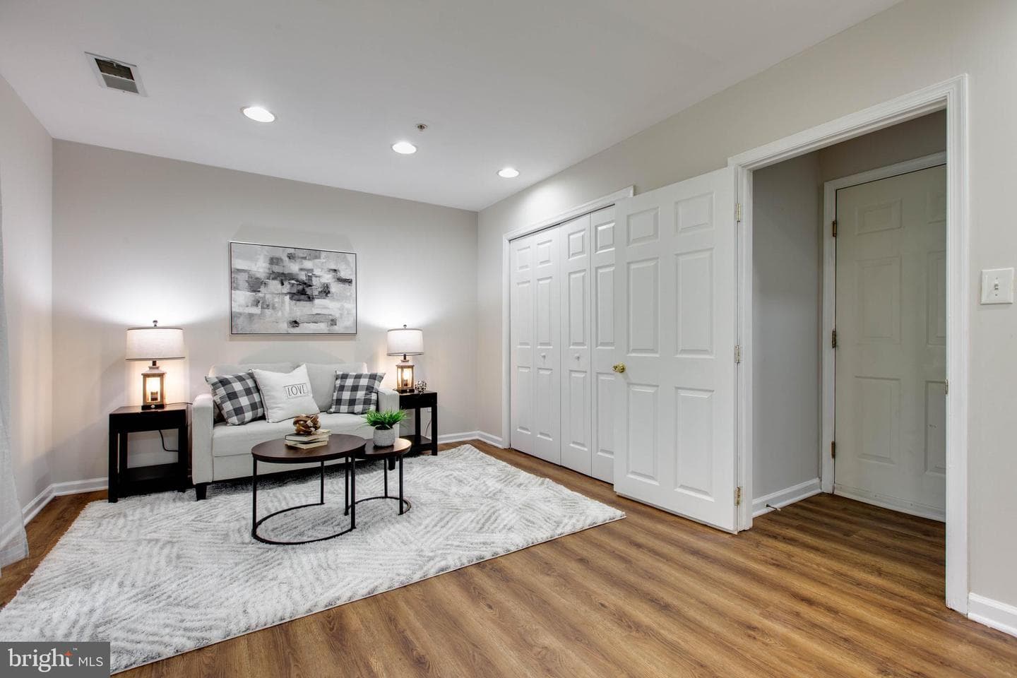 7086 Water Oak Road #200 photo 37