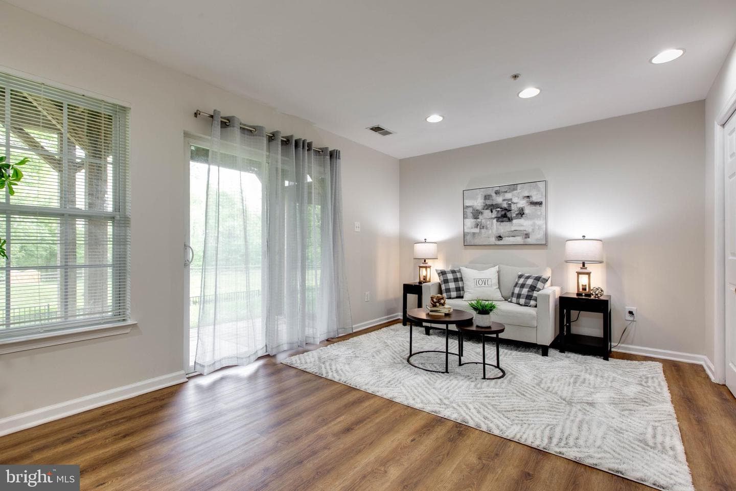 7086 Water Oak Road #200 photo 38
