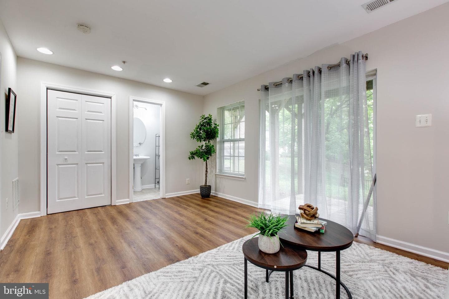 7086 Water Oak Road #200 photo 39