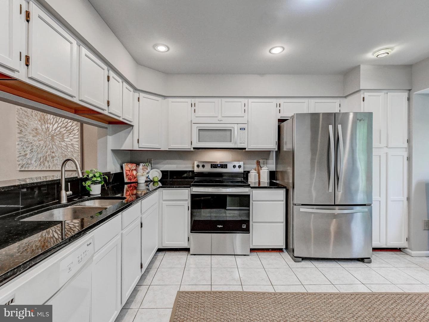 9345 Breamore Court photo 4