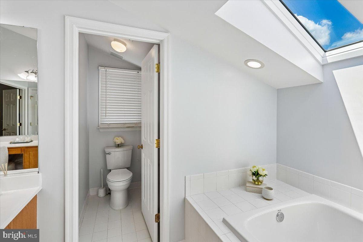 9909 Midsummer Snow Lane photo 35