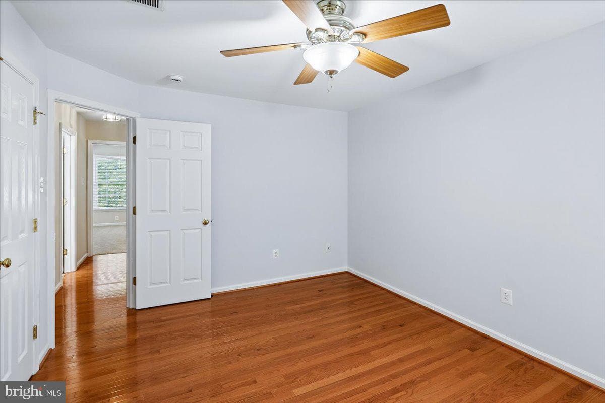 9909 Midsummer Snow Lane photo 40