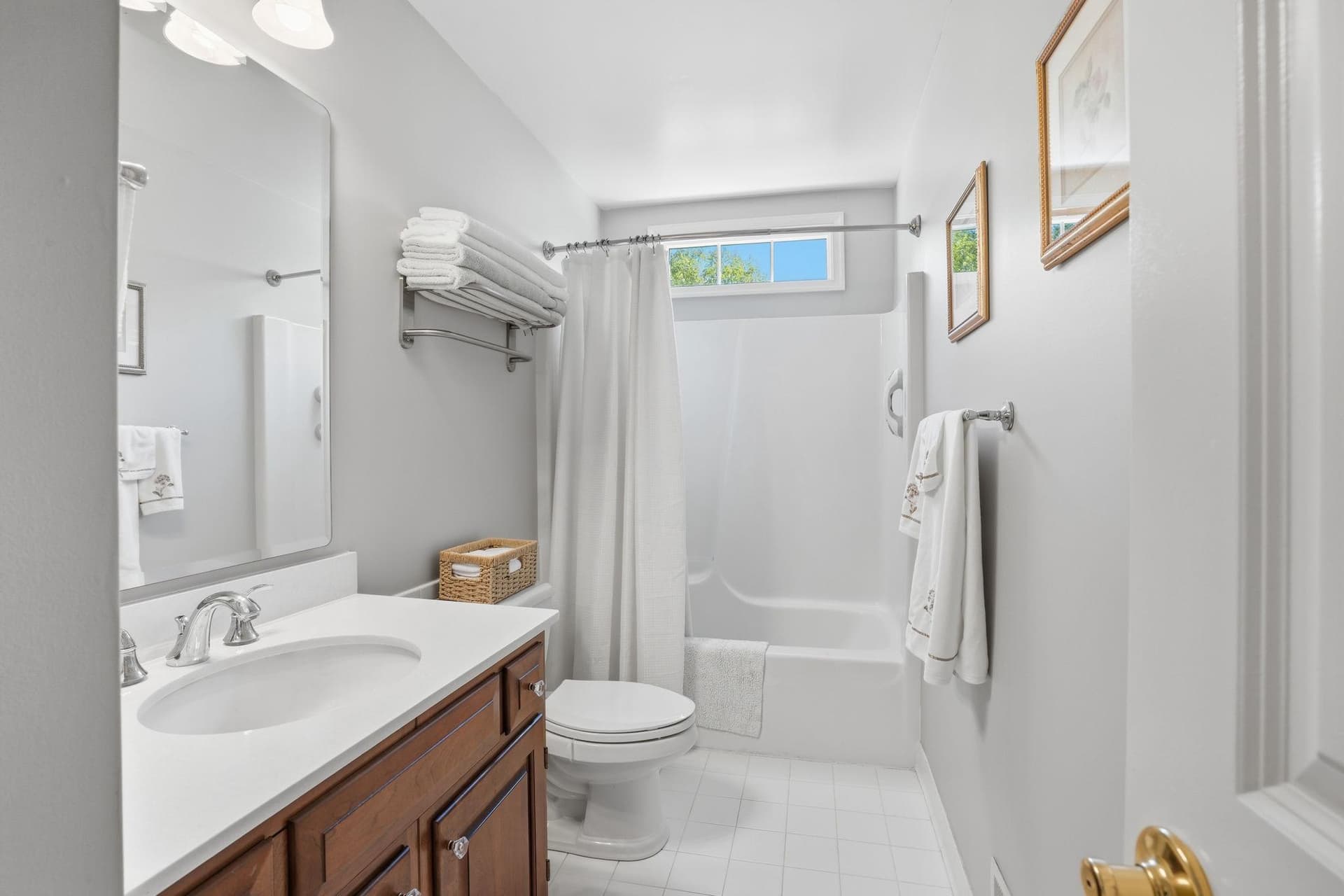 2829 Thornbrook Road photo 23