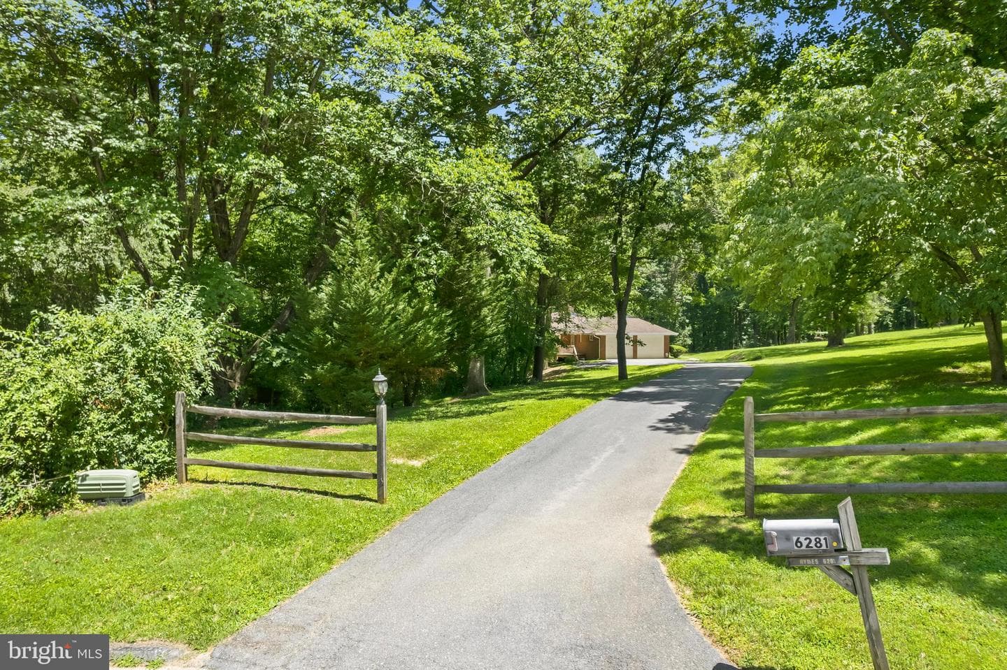 6281 Linkythorn Lane photo 75