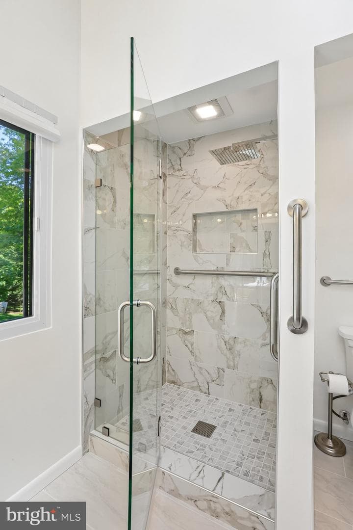 11715 Lightfall Court photo 8