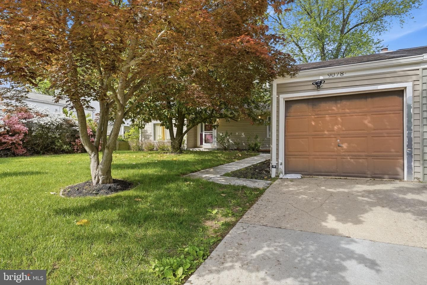 9078 Flamepool Way photo 12
