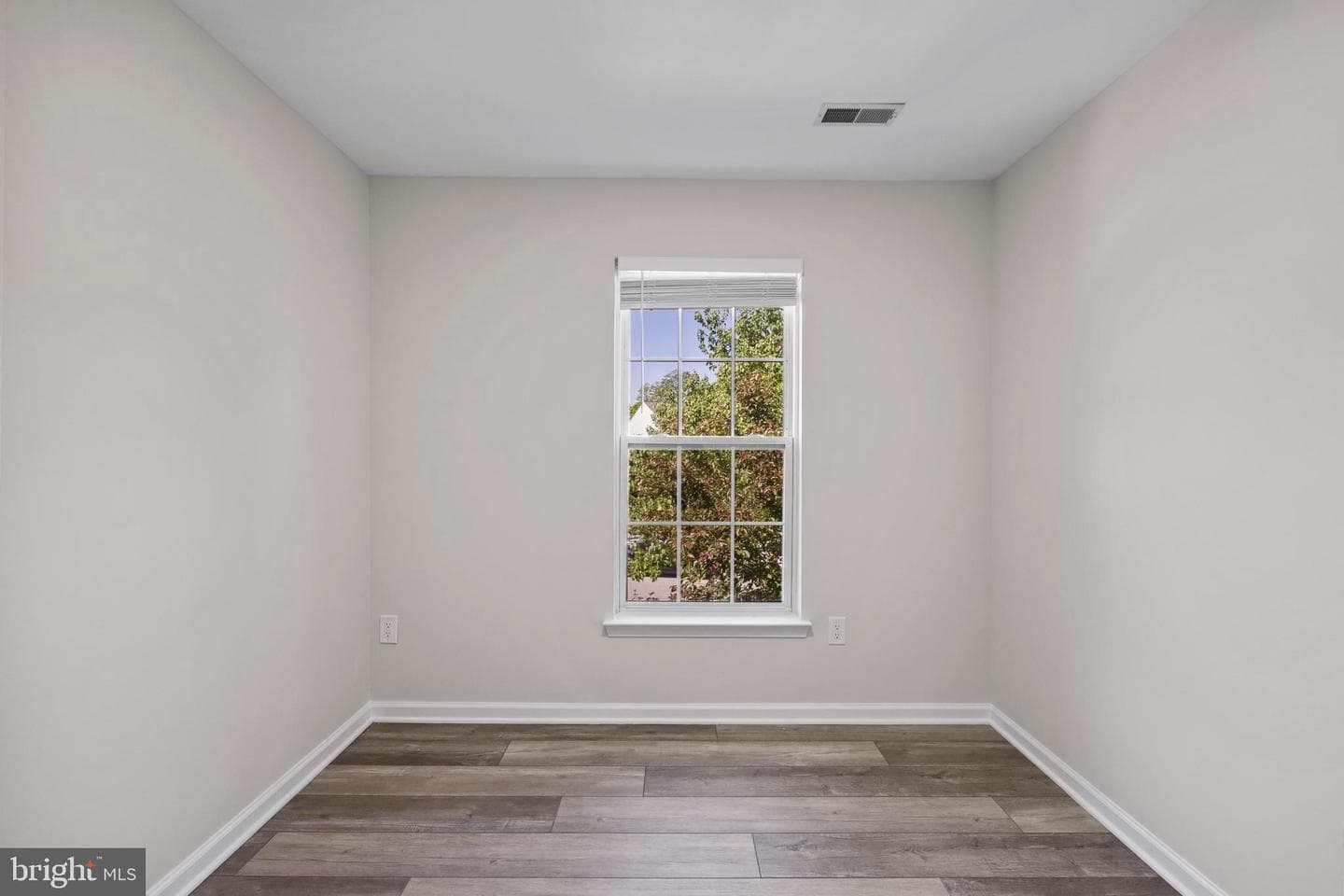 8880 Papillon Drive photo 36
