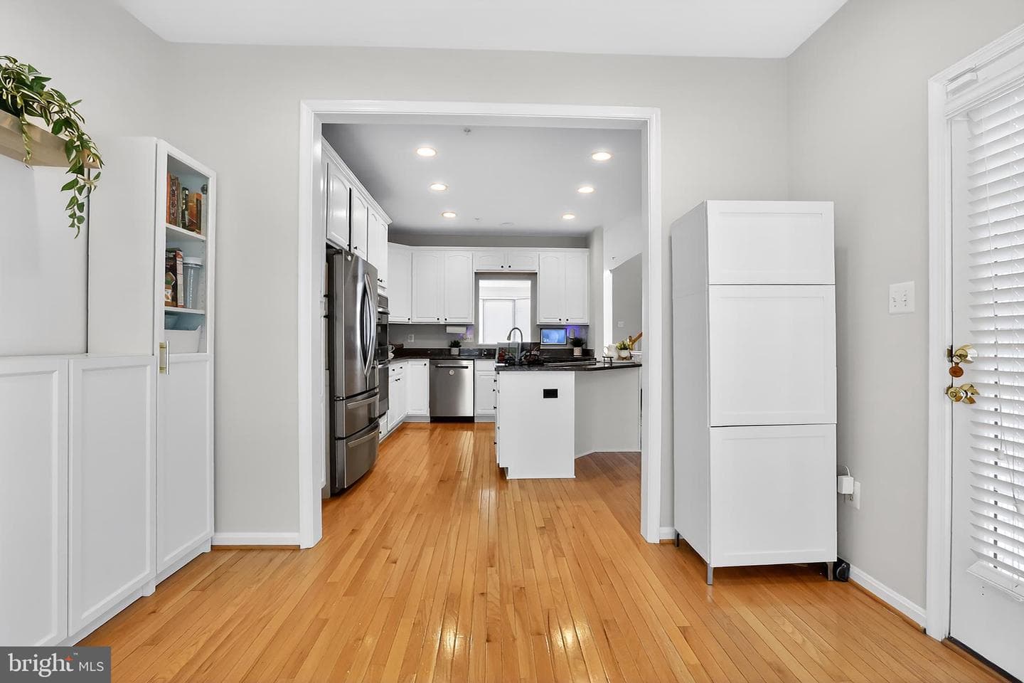 4861 Lee Hollow Place photo 14