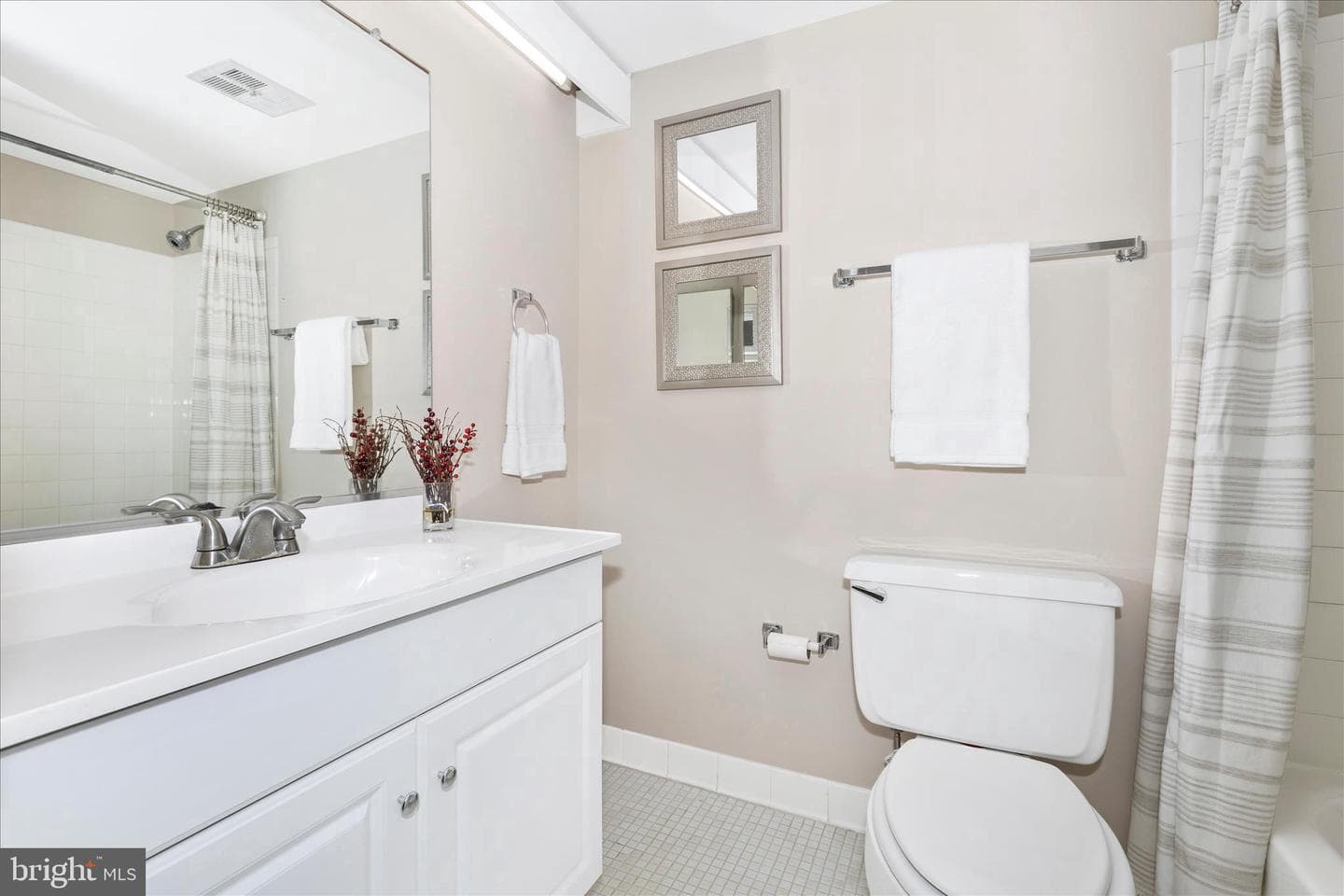 5713 Harpers Farm Road #c photo 27