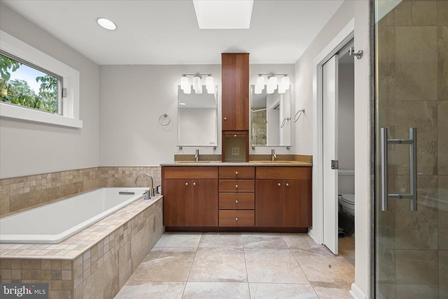 11811 Far Edge Path photo 38