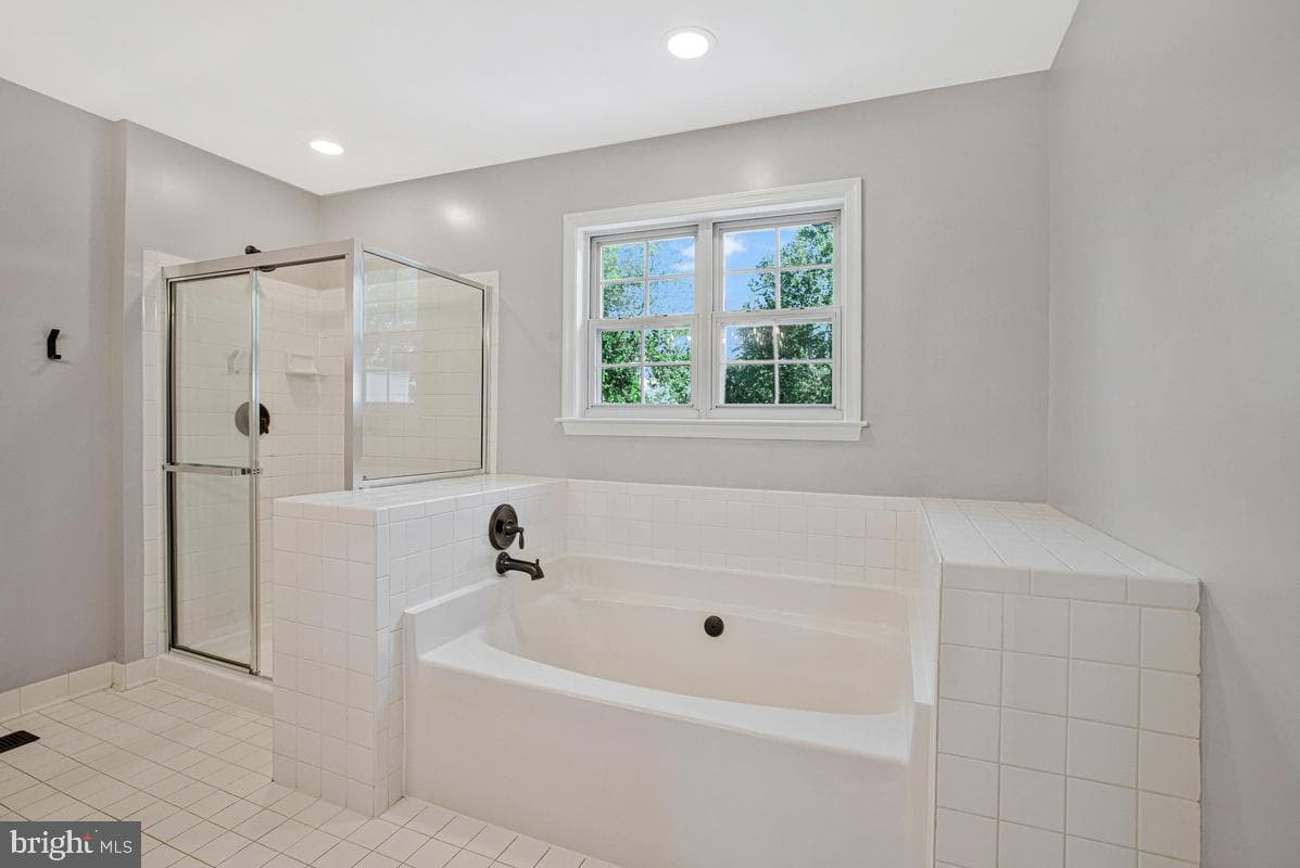 7726 Millstone Court photo 25