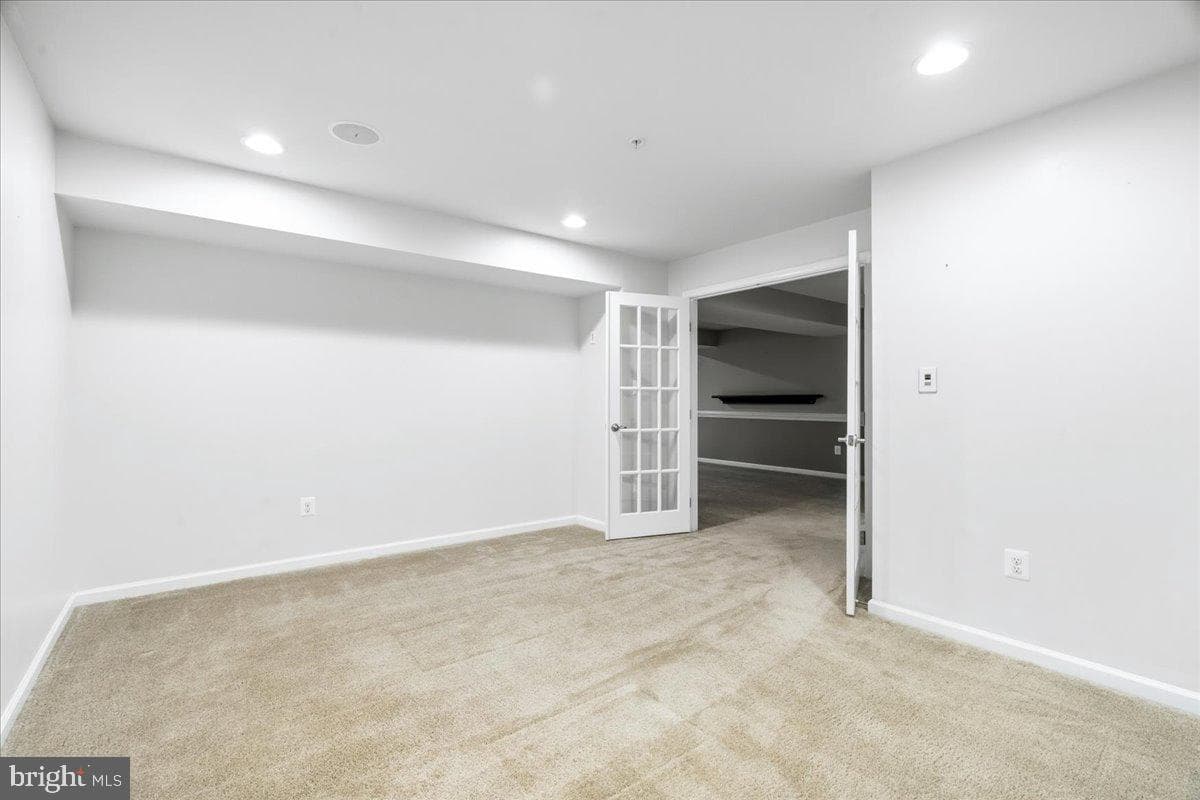 2372 Adam David Way photo 40