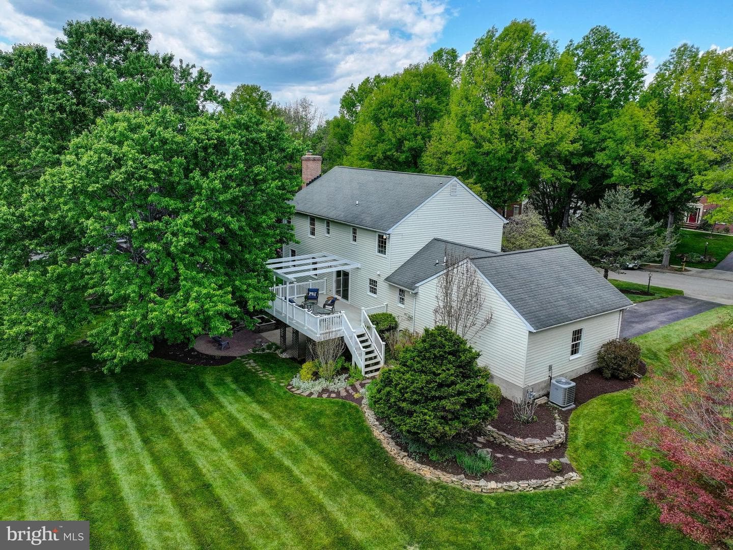 3804 Graceland Court photo 43