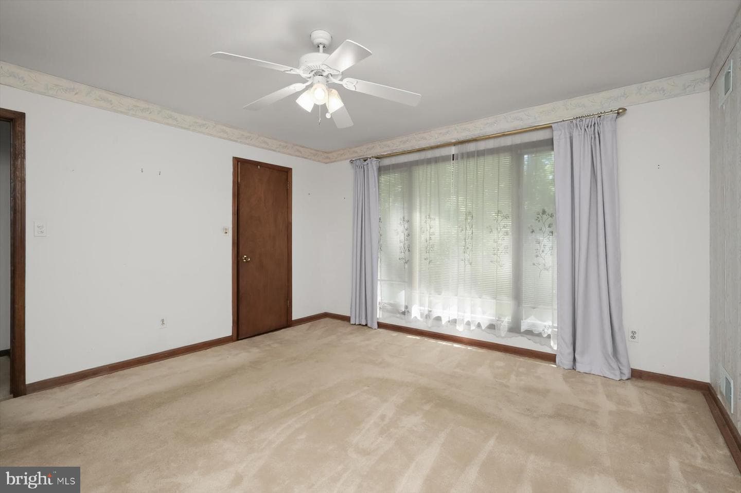 13922 Wayside Drive photo 35