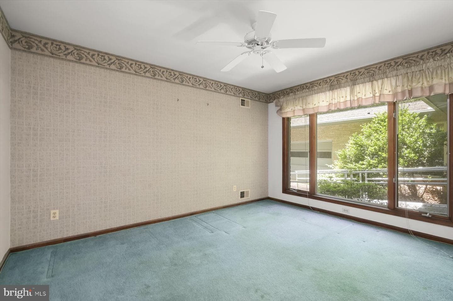 13922 Wayside Drive photo 39