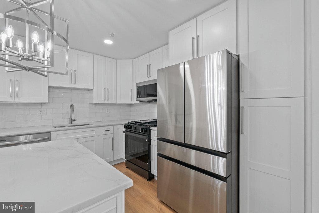 8701 Cresthill Court photo 16
