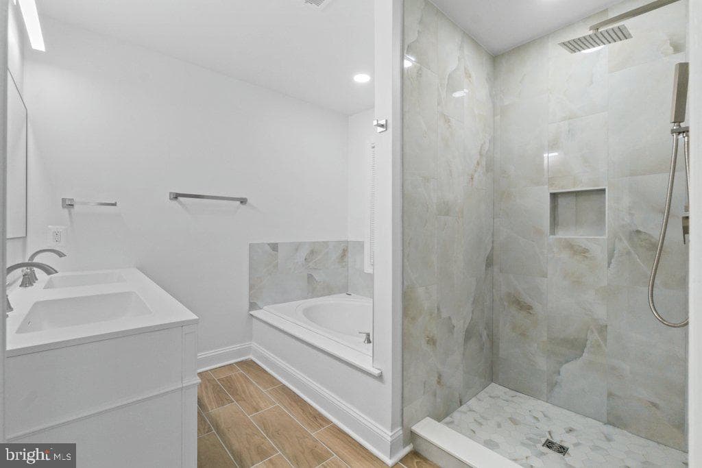 8701 Cresthill Court photo 34