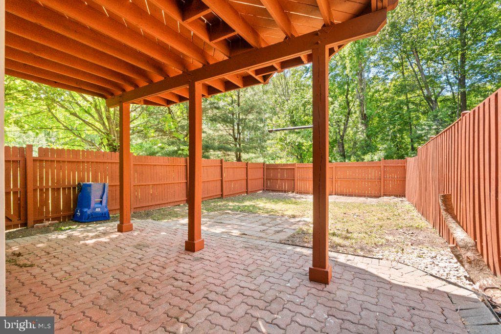 8701 Cresthill Court photo 45