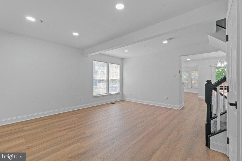 8701 Cresthill Court photo 5