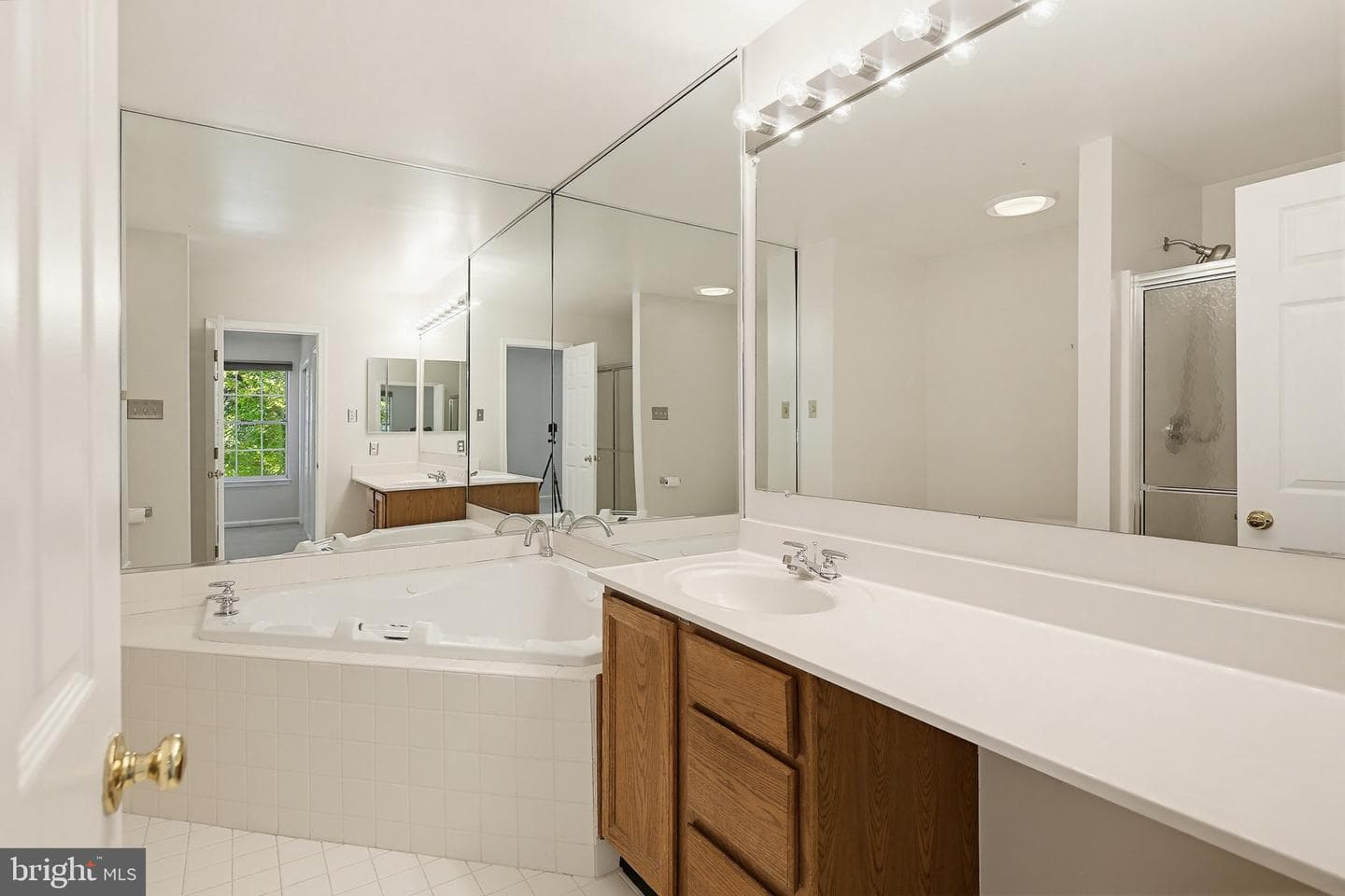 5353 Chase Lions Way photo 34