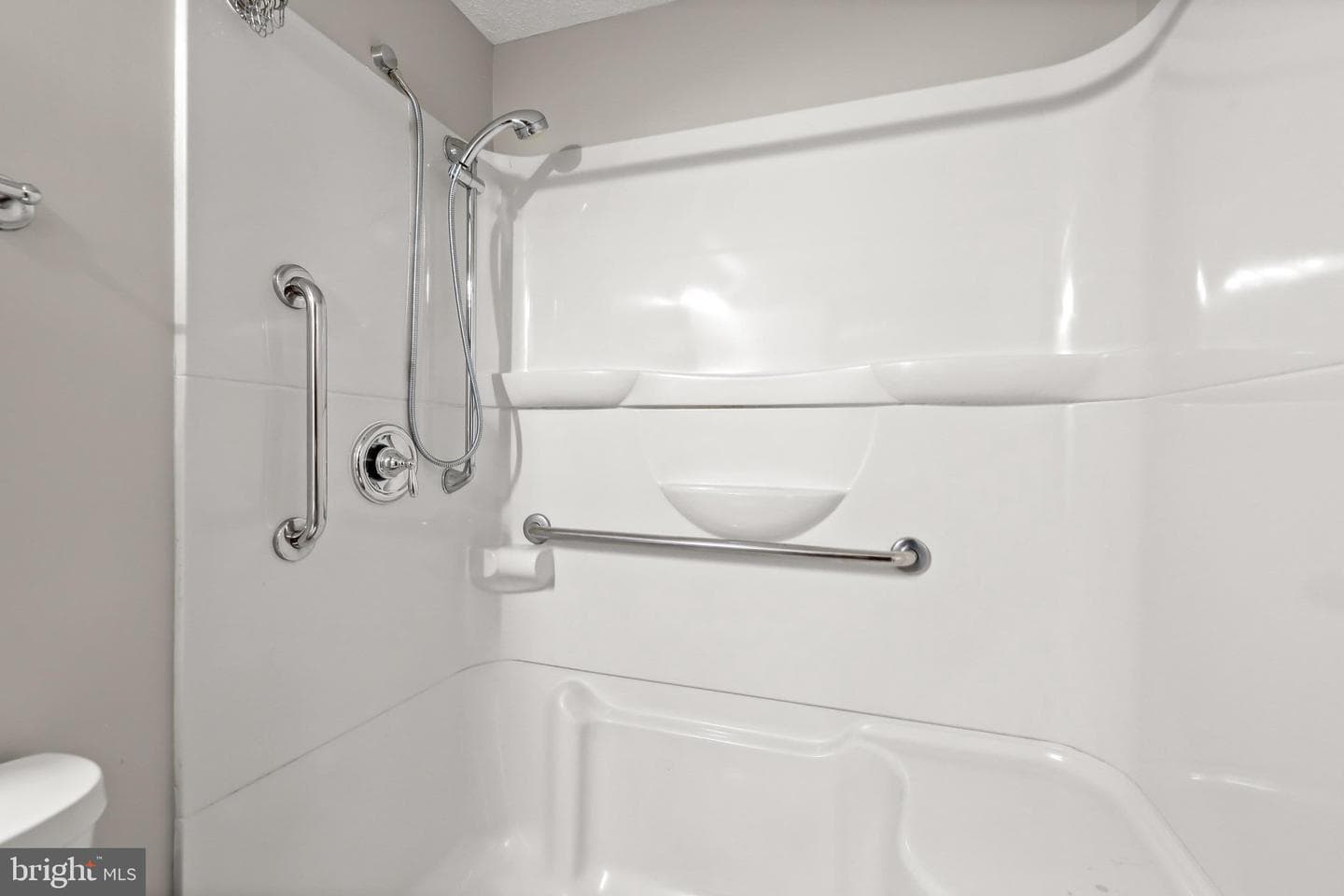 8035 Watermill Court photo 24