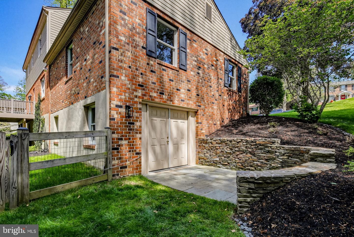 9359 Duff Court photo 17