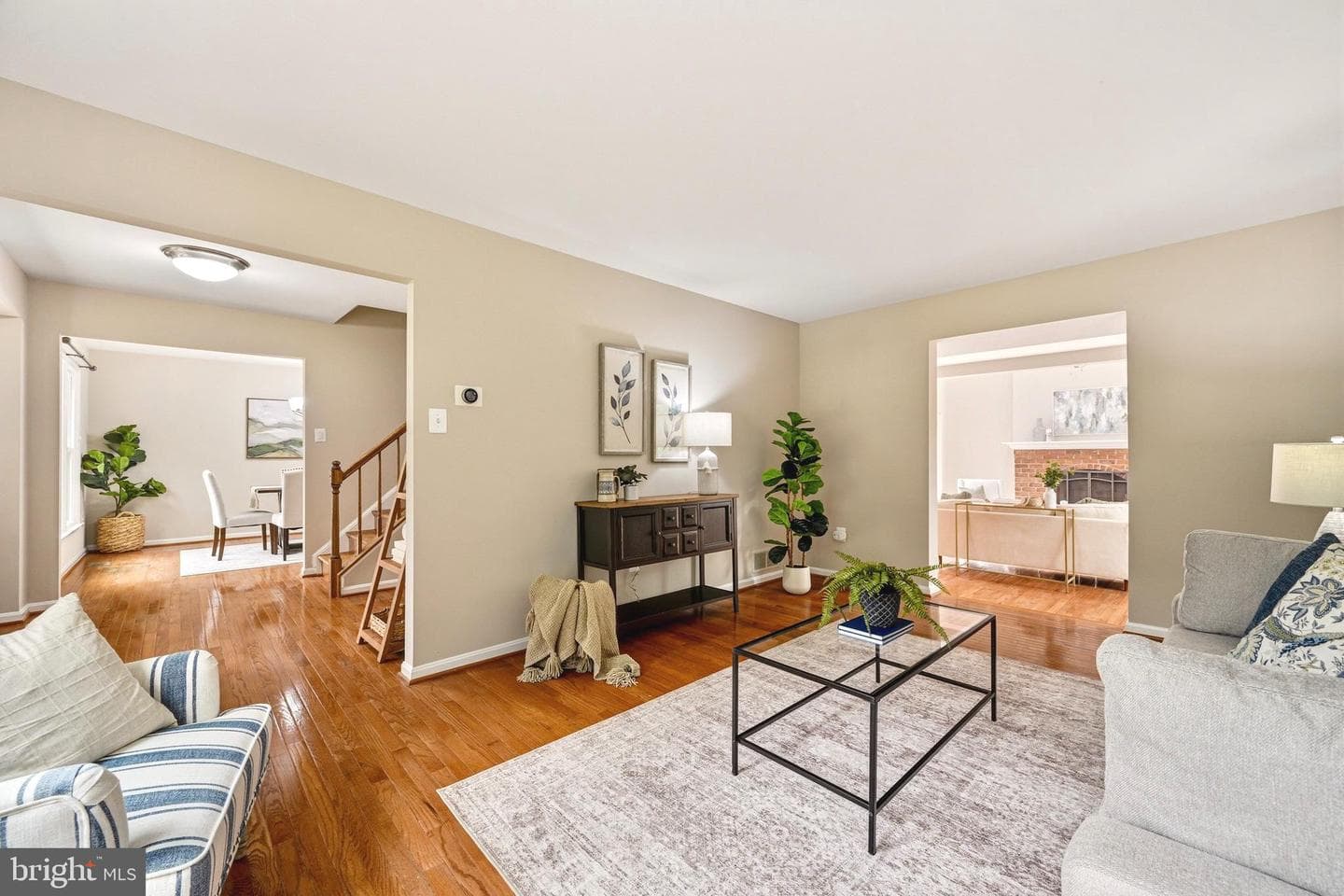 4955 Bramhope Lane photo 3