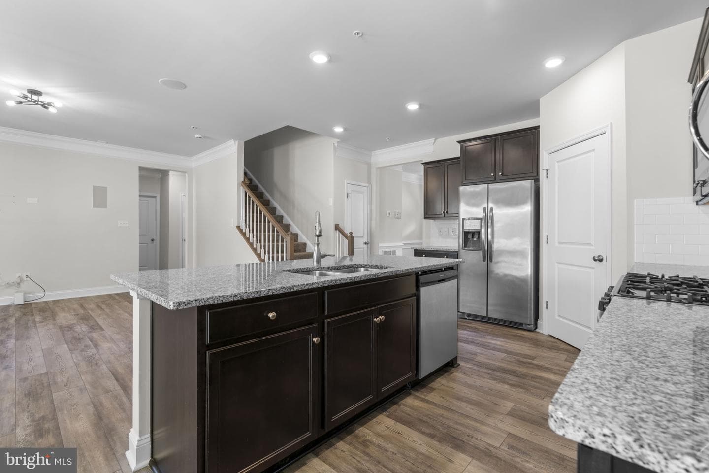 9318 Sydney Way photo 10