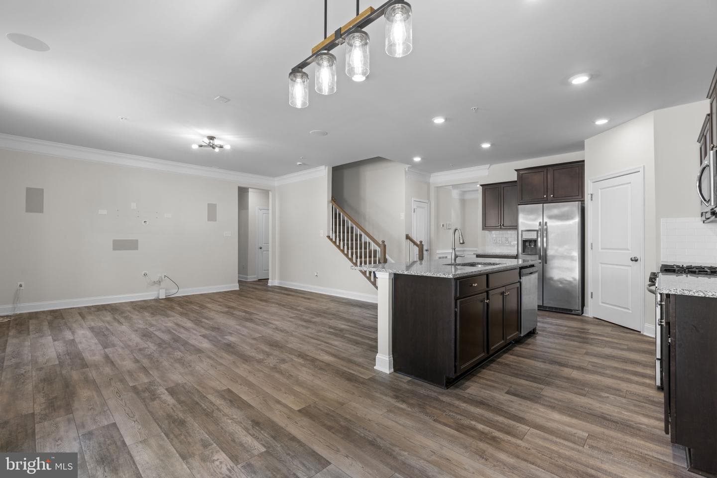 9318 Sydney Way photo 11