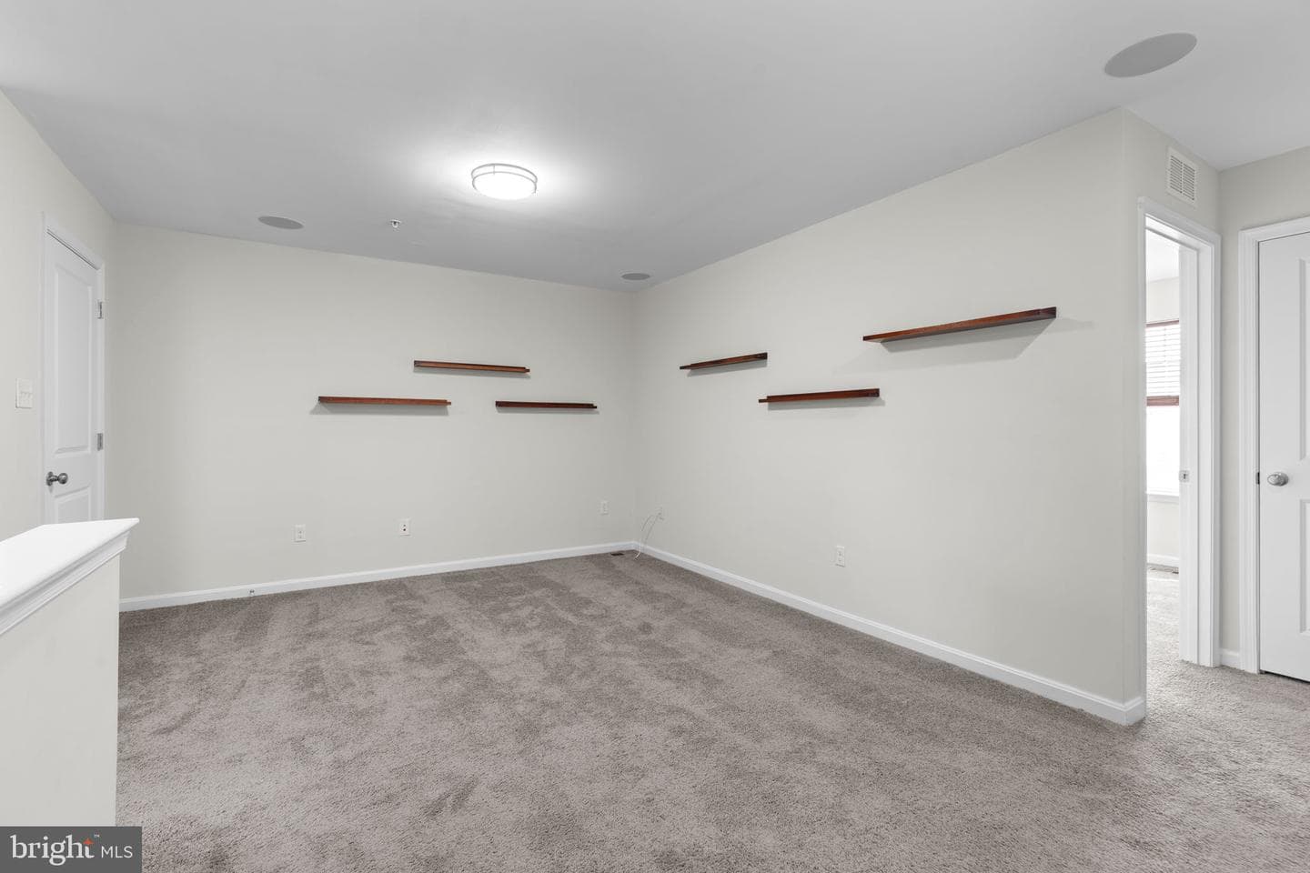 9318 Sydney Way photo 16