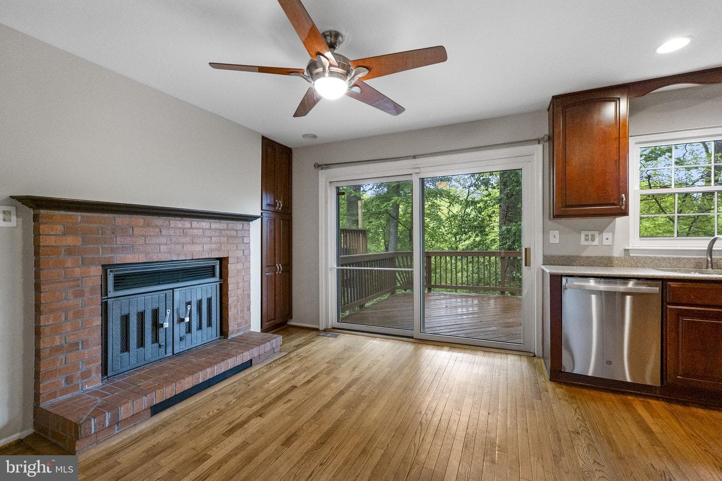 8868 Stonebrook Lane photo 13