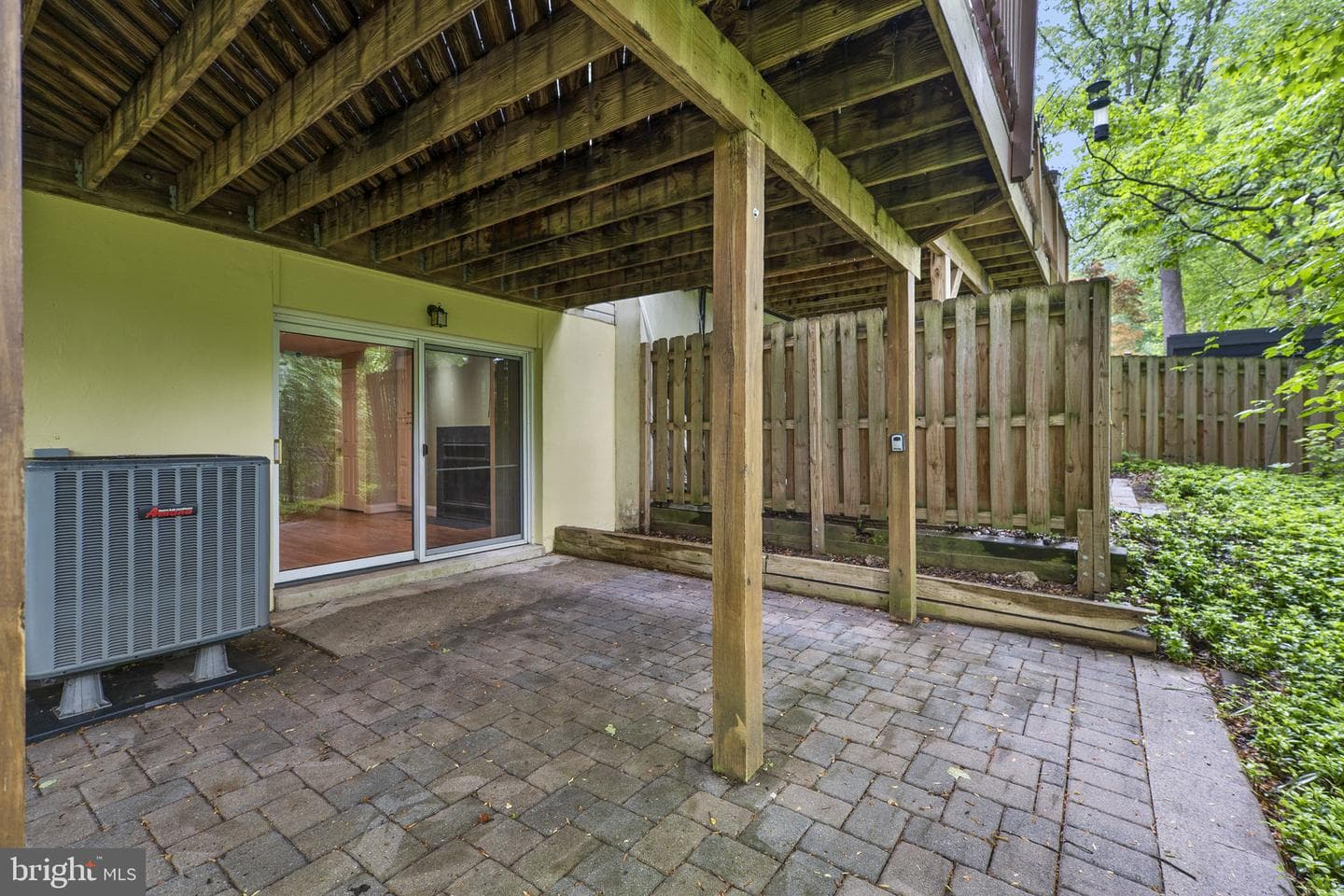 8868 Stonebrook Lane photo 32