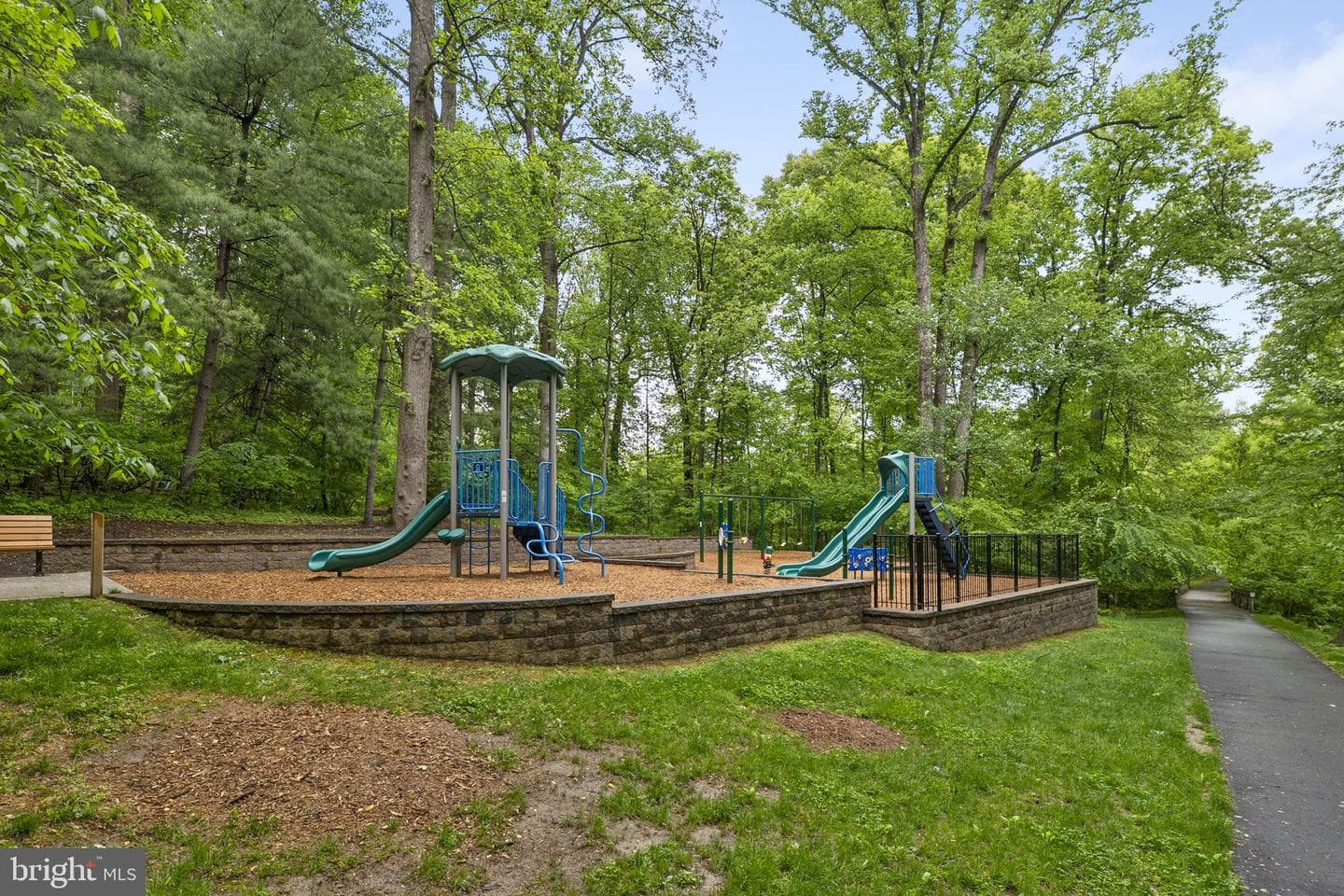 8868 Stonebrook Lane photo 36
