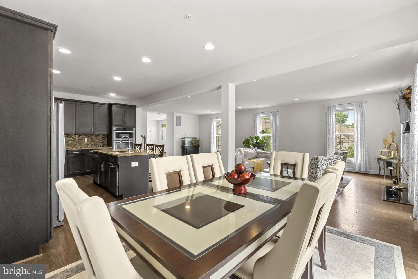 2726 W End Circle photo 14