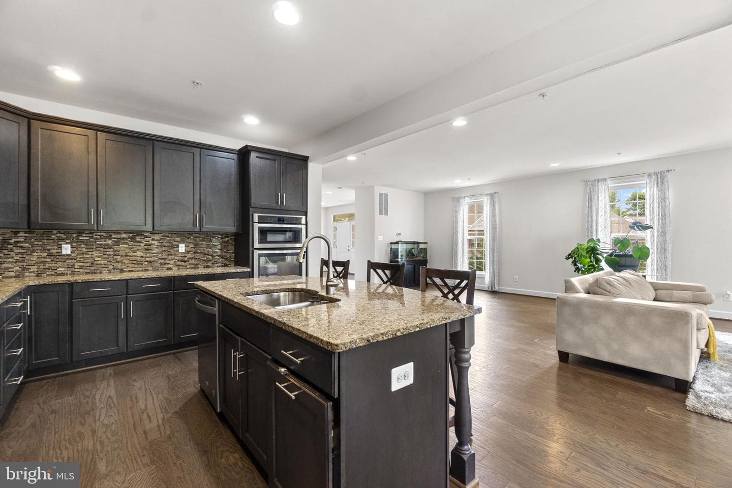 2726 W End Circle photo 15
