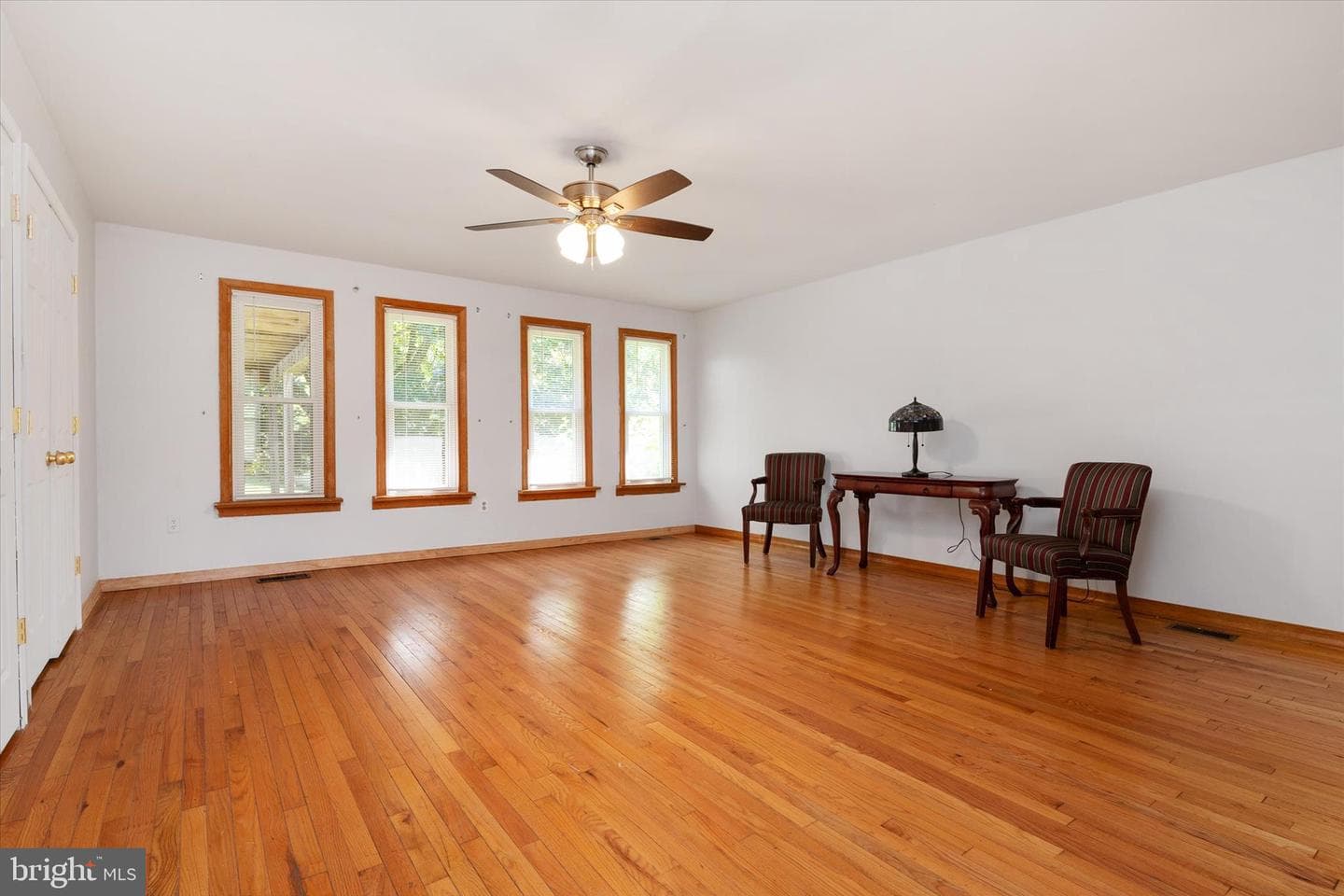 9460 Guilford Road photo 20