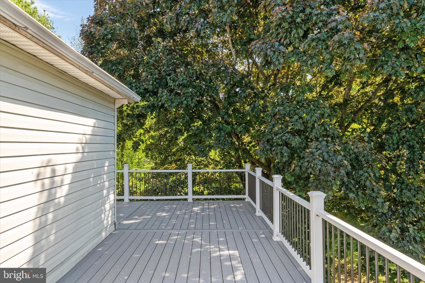 9460 Guilford Road photo 34
