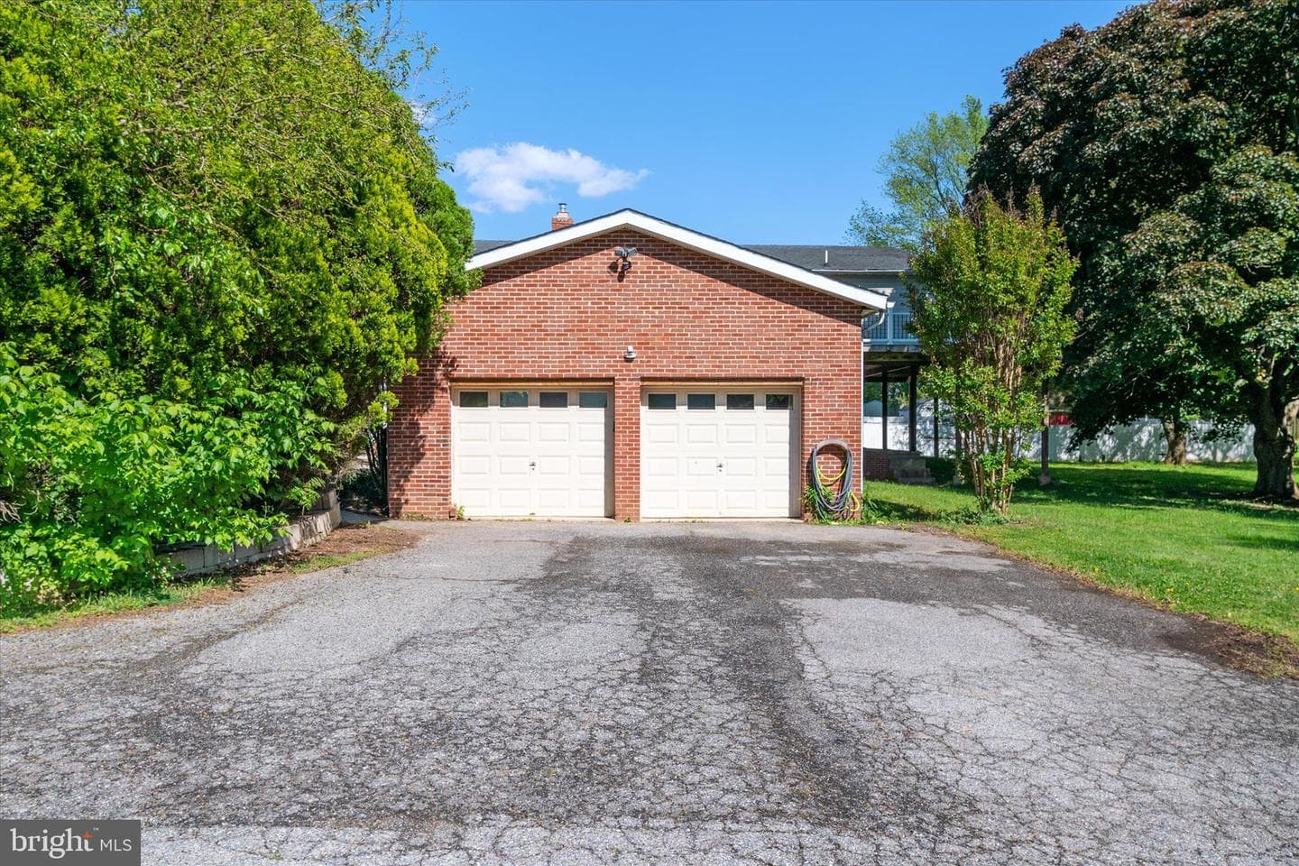 9460 Guilford Road photo 42