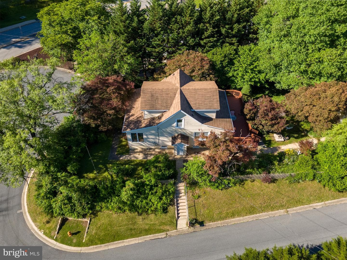 8615 Ridge Road photo 37