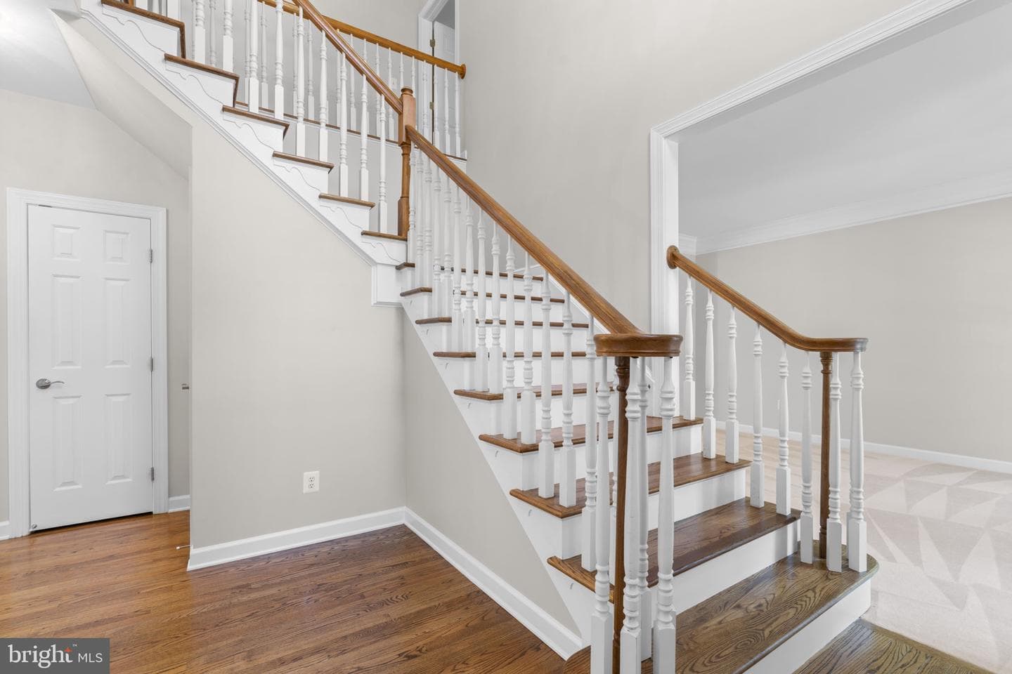 5141 Crestwood Lane photo 5