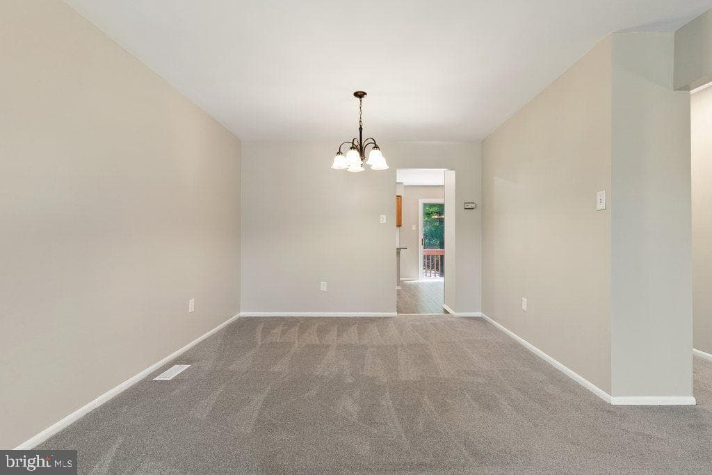 4723 Leyden Way photo 12