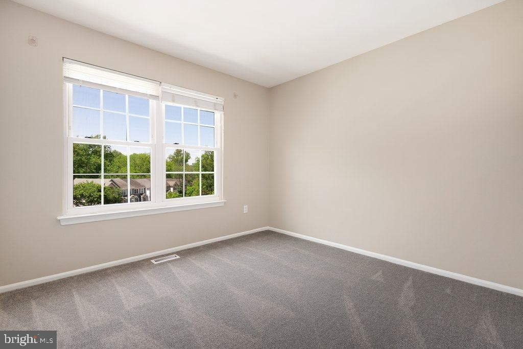 4723 Leyden Way photo 32